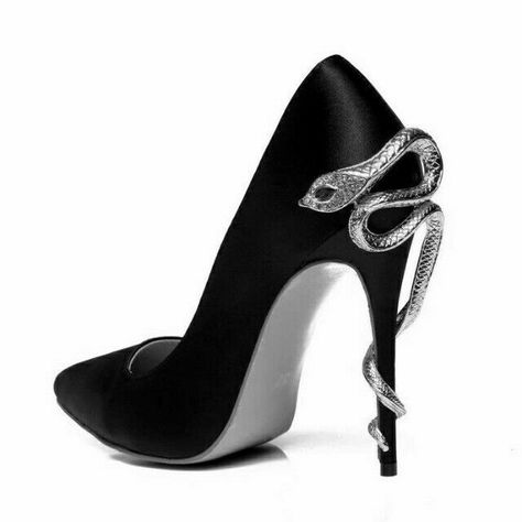 Stilleto Heels Outfits, Unique Black Heels, Black Gothic Heels, Goth Wedding Shoes, Slytherin Heels, Black Fancy Heels, Masquerade Shoes, Gothic Wedding Shoes, Black Wedding Heels