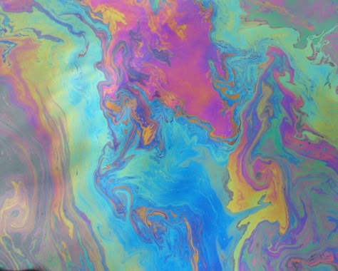 https://www.flickr.com/photos/pbrigido/4274226549/ Cassandra Calin, Rainbow Water, Mushroom Paint, Liquid Art, Rainbow Painting, Oil Spill, Floor Art, Oil Slick, Fluid Painting