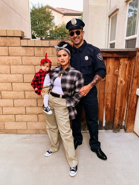 Gangsta Party Outfit, Cholo Costumes Women, Cholo And Chola Halloween Costume, Chola Party Outfit, Cholo Outfits For Women, Cute Chola Outfit, Cholla Outfits, Chola Outfits 90s, Cholo Couple Costume