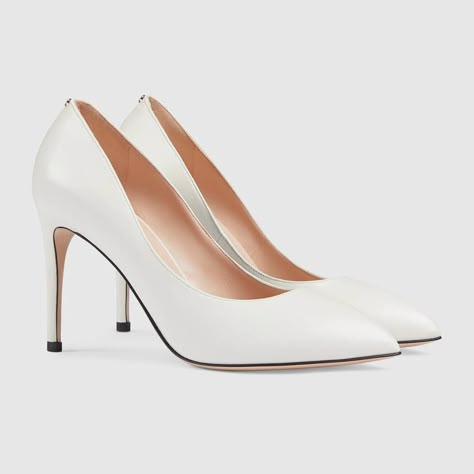 Luxury White Business Heels, White Heels Expensive, Gucci Heels White, White Gucci High Heels, Elegant White High Heel Leather Shoes, White Stilettos, Gucci Pumps, White High Heels, Designer High Heels