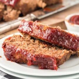 How To Cook Meatloaf, Hamburger Casserole, Good Meatloaf Recipe, Easy Meatloaf, Turkey Meatloaf, Best Meatloaf, Ground Beef Recipes For Dinner, Beef Casserole Recipes, Hearty Dinner