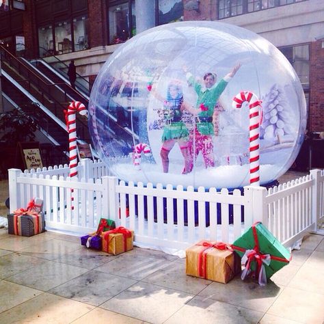 Big Foot Events - Hire A Giant Snow Globe | Winter Wonderland Centre-Piece Christmas Photo Opportunity Ideas, Snow Globe Photo Booth, Photo Opportunity Ideas Events, Giant Snow Globe, Mall Event, Santa's Grotto, Christmas Entertainment, Ideas Decoracion Navidad, Photoshoot Set