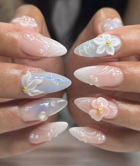 Nails Acrylic Summer Almond Shape, Vacation Nails Short Almond, Blue Vacation Nails, Vacation Nails Almond Shape, Summer Nails Almond Shape, Nails Festival, Shell Nails, Nails Vacation, Summer Acrylic