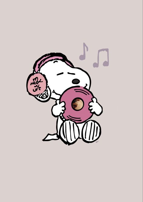 Playlist Covers Photos, Snoopy Images, Snoopy Wallpaper, 강아지 그림, Snoopy Pictures, Snoop Dog, Snoopy Love, Music Covers, Snoopy And Woodstock