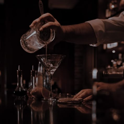 Male Bartender Aesthetic, Man At Bar Aesthetic, Mafiacore Aesthetic, Bartender Aesthetic Male, Mafia Party Aesthetic, Fantasy Bar Aesthetic, Bartender Aesthetic Girl, Aesthetic Bartender, Dark Casino Aesthetic