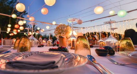 Tips for what to look for when selecting a venue. \ EventUp Engagement Party Venue, Wedding Snacks, Corporate Event Planning, Rock Wedding, Office Holiday Party, Beautiful Outdoor Spaces, Event Planning Business, Party Venues, Austin Wedding