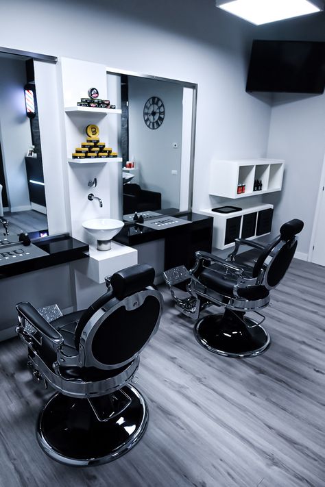 Barber Shop Suite Ideas, Barbering Shop Design, Barber Room Ideas, Aesthetic Barbershop, Modern Barber Shop Ideas Interior Design, Barber Studio Ideas, Barber Shop Aesthetic, Barbershop Aesthetic, Barber Shop Interior Design