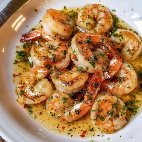 Red Lobster Shrimp Scampi, Red Lobster Shrimp, Carrot Cake Cheesecake Recipe, Peach Pound Cakes, Shrimp Scampi Recipe, Scampi Recipe, Garlic Butter Sauce, Keto Diet Food List, Red Lobster