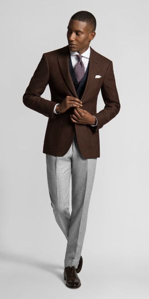 Blazer Poses For Men, Brown Blazer Outfit Men, Blazer Poses, Brown Blazer Men, Brown Blazer Outfit, Velvet Blazer Outfit, Custom Blazer, Grey Pants Outfit, Terno Slim Fit