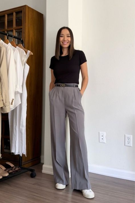 Neutral Tone Work Outfits, Business Athleisure Outfits, School Principal Outfits Women, Buisness Casual Women Outfits Simple, Wide Leg Work Outfit, Principal Dress, Joggers Business Casual, Travel Work Outfits, How To Style Trousers Women