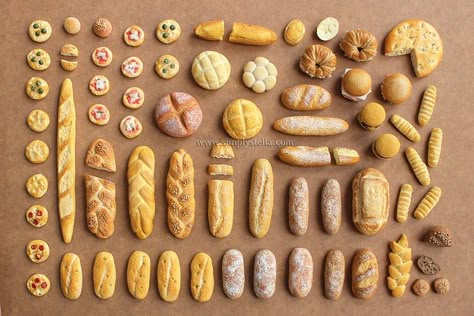 It's a Bread, Bread, Bread, Bread World by thinkpastel Display Bread Ideas, Polymer Clay Bread, Bread Clay, Clay Bakery, Miniature Clay Food, Cincin Diy, Miniature Bread, Bread Ideas, Barbie Food