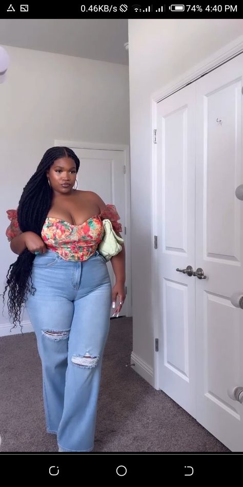 Thick Girlfriend Outfits Summer, Plus Size Going Out Outfits, Streetwear Baddie, Plus Size Baddies, Curvy Casual Outfits, Plus Size Baddie, Plus Size Baddie Outfits, Thanksgiving Outfit Women, Effortlessly Chic Outfits