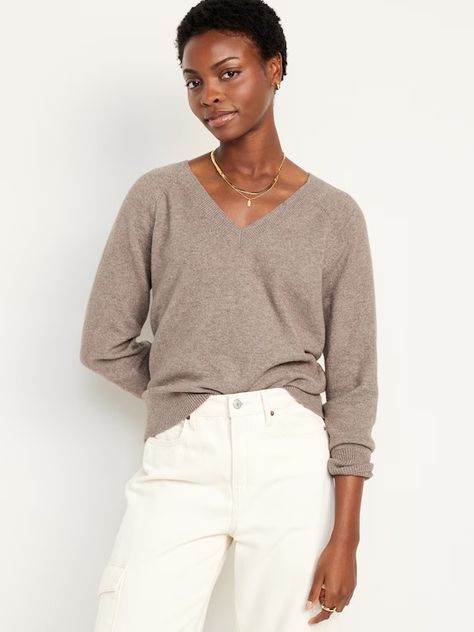 Women's Sweaters | Old Navy Maternity Capsule Wardrobe, February 2025, Fall Family Photo Outfits, Textured Knit Sweater, Office Casual Outfit, Fall Semester, Winter Must Haves, Wardrobe Refresh, Office Outfits Women