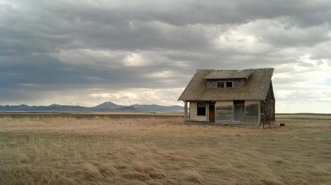 34 Forgotten Homes Sitting Peacefully Alone In The World - Gallery County Aesthetic, Abandoned Aesthetic, Gillian Welch, Image Slider, Why The Caged Bird Sings, Parallax Effect, Caged Bird Sings, The Caged Bird, Where The Crawdads Sing