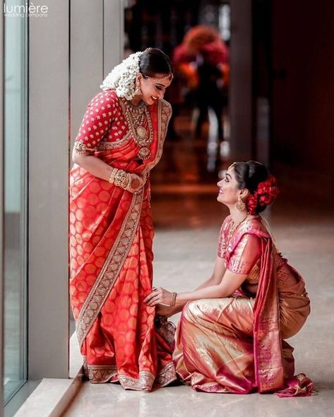 Go No Further For Sister Of The Bride Traditional Looks Inspo Reception Outfits, Bridesmaid Photoshoot, Sisters Photoshoot Poses, Indian Bridesmaids, Bride Photos Poses, Bridal Photography Poses, Bride Pictures, Bride Photography Poses, Bride Photoshoot