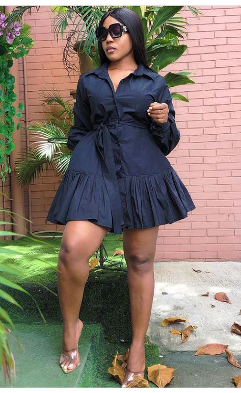 Smart and Classy Styles for Saturday Afternoon Hangout. - Stylish Naija Short Gown Styles For Material, Short Ankara Dress, Casual Gowns, Short Shirt Dress, Stylish Naija, Dashiki Dress, Short African Dresses, Autumn Trends, Stylish Short Dresses