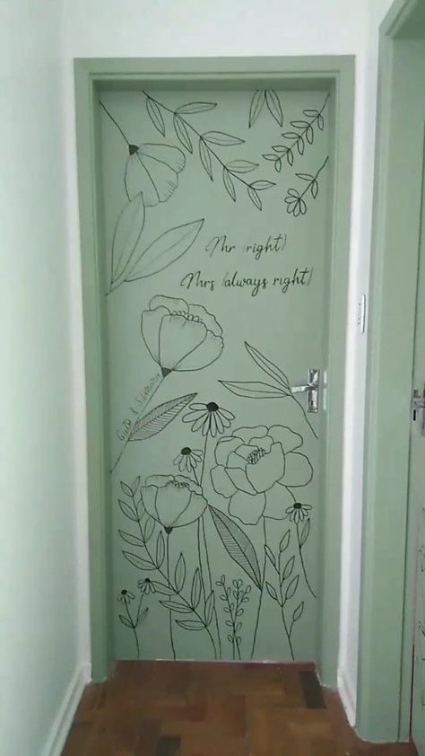 Wall Painting For Photoshoot, Mandala Art On Door, Door Painting Design, Floral Wall Painting Ideas Bedroom, Painted Bedroom Doors Aesthetic, Door Painting Ideas Bedroom Flowers, Painted Doors Vsco, Door Drawing Ideas Bedroom, Door Painting Ideas Bedroom Easy