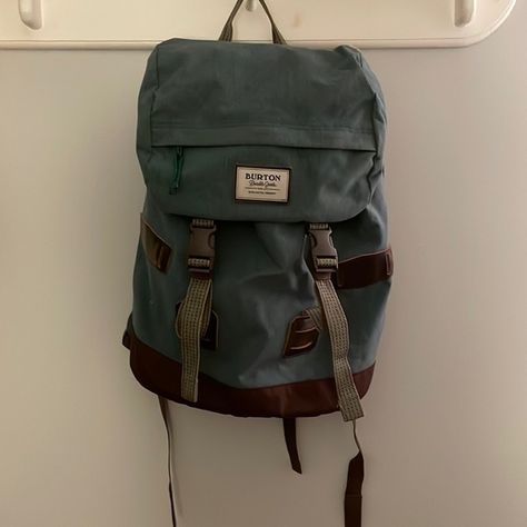 Burton Backpack Burton Backpack, Retro Backpack, Camera Bags, Walk In Wardrobe, Camera Bag, Backpacks, Jewelry Watches, Plus Fashion, Outfit Inspo