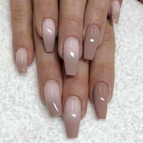 Ongles Beiges, French Pedicure, Ombre Acrylic Nails, Blush Nails, Ombre Nail Designs, Short Acrylic Nails Designs, Neutral Nails, Dipped Nails, Coffin Nails Designs