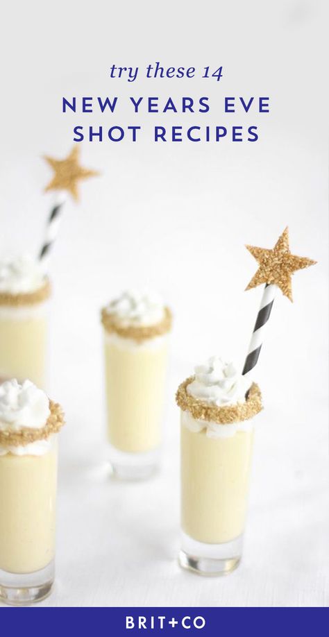 Try these tasty New Years Eve shots that'll be a party favorite. New Years Shots Recipes, New Years Eve Shots, Nye Party Ideas, New Years Party Ideas, New Years Eve Party Ideas Food, New Years Eve Dessert, New Years 2023, New Year's Eve Dinner, New Years Appetizers