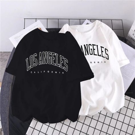 Oversized Tee Outfit, Oversize Tshirt Outfits, Los Angeles Shirt, Los Angeles Fashion, Modest Dresses Casual, Los Angeles Style, Tshirt Outfits, Tee Outfit, T Shirt Oversized