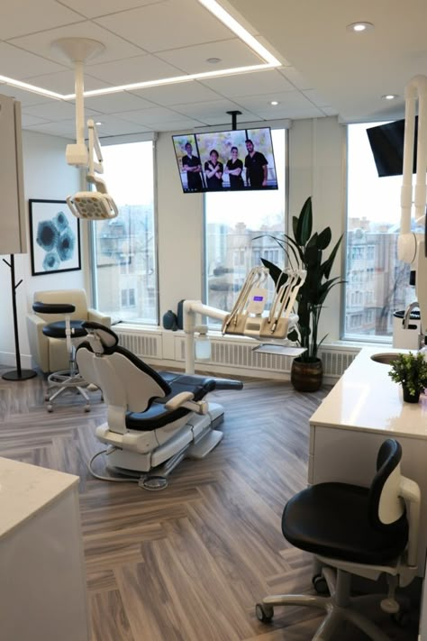 Health Clinic Aesthetic, Upscale Dental Office, Spa Dental Office, Aesthetic Dentist Office, Neutral Dental Office, Dentist Office Aesthetic, Dental Office Aesthetic, Aesthetic Dental Clinic, Dental Clinic Aesthetic