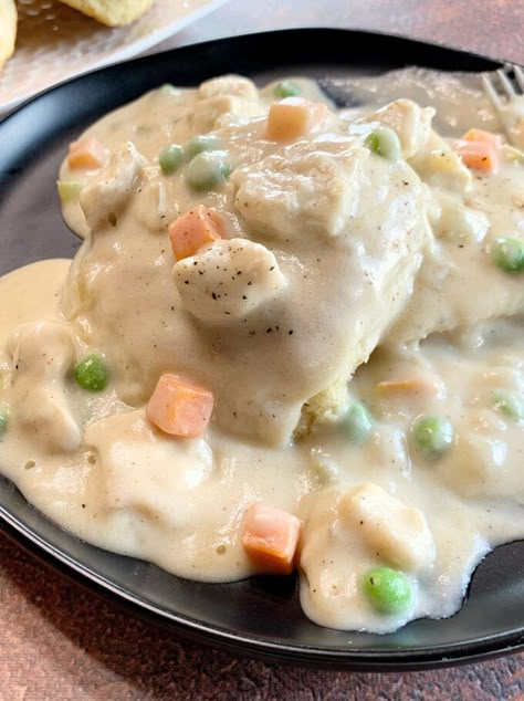 Chicken Ala King Casserole, Cheesecake Factory Chicken And Biscuits, Chicken A La King Recipes Easy, Chicken Al A King, Chicken Al La King, Easy Chicken A La King, Nanas Recipes, Chicken A La King Recipes, Chicken Ala King