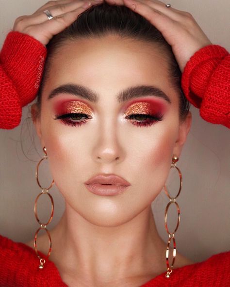 Step By Step Eyeshadow, Eyeshadow Looks Step By Step, Red Eyeshadow Look, Tutorial Eyeshadow, Red Eye Makeup, Drag Make-up, Red Eyeshadow, Smink Inspiration, Gold Eyeshadow