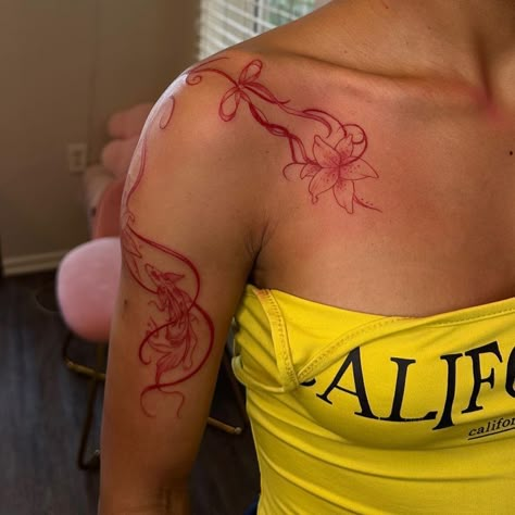 Women’s Red Tattoos, Red Vine Tattoo, Tattoo Shoulder Ideas, Cute Red Tattoos, Red Tattoos On Dark Skin, Red Shoulder Tattoo, Obsessed Tattoo, Red Tattoo On Dark Skin, Red Back Tattoos