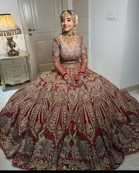 Punjabi Wedding Dress, Latest Bridal Lehenga Designs, Sikh Bride, Wedding Outfits For Groom, Red Bridal Dress, Bridal Lehenga Designs, Latest Bridal Lehenga, Wedding Lehenga Designs, Punjabi Bride