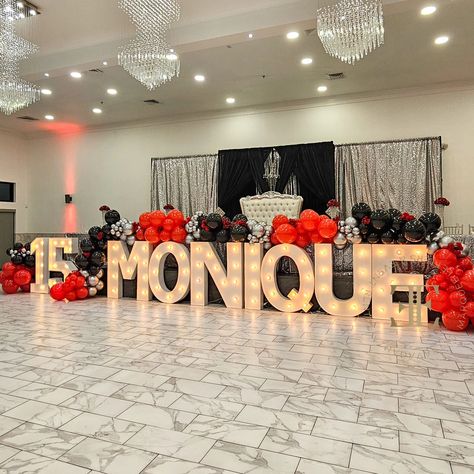 Make her Quinceañera unforgettable with a dazzling decoration that spells out her name in style! ✨ Celebrate MONIQUE'S quinceañera in grand fashion with gorgeous 4ft tall marquee letters and a cascade of balloons. This stunning combination is the perfect way to personalize her special day and create a show-stopping focal point for all her photos. Here's why this Quinceañera decoration is a must-have: Sparkling personalization: Spell out her name in giant, light-up letters for a touch of gl... Xv Sign With Lights, Quince Light Up Letters, Quince Name Letters, 15 Party Ideas Quinceanera, 15 Party Ideas, Grad Decor, Sweet 15 Party Ideas Quinceanera, Sweet 15 Party Ideas, Xv Ideas