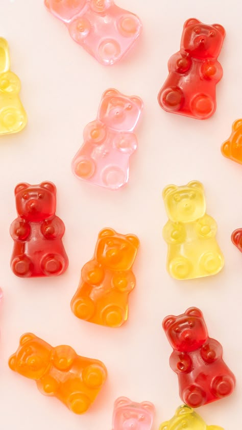 Gummy Bear Molds, Bear Gummy Wallpaper, Gummy Bear Photography, Gummy Bear Wallpaper Iphone, Gummy Bears Aesthetic, Gummy Candy Aesthetic, Gummy Bears Art, Gummies Aesthetic, Gummy Bear Illustration