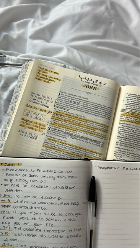 Bible Aethstetic, Christian Bible Aesthetic, Vision Board Bible Study, Bible Devotions Aesthetic, Bible Verse Studying, Reading A Bible Aesthetic, Bible Study Set Up, Bible Studies Aesthetic, Books To Read In The Bible