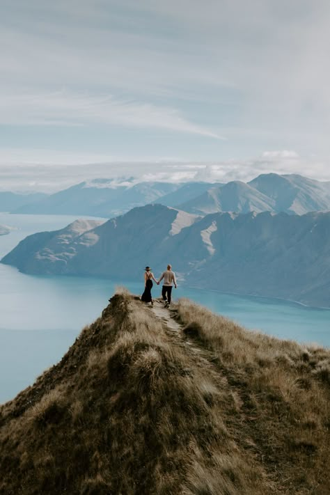 Queenstown New Zealand Aesthetic, Nz Elopement, Helicopter Elopement, Best Helicopter, Black Website, Wardrobe Wall, Van Tour, Nz Travel, Lake Wakatipu