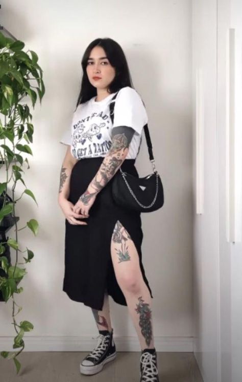 Plus Size Alt Fashion, Outfit Ideas Midsize, Style Midsize, Fashion Midsize, Midsize Suv, Goth Outfit Ideas, Rok Outfit, Look Grunge, Goth Outfit