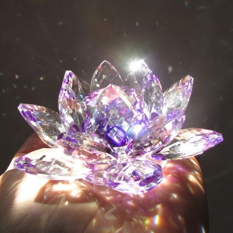 Crystal Aesthetic, Magical Jewelry, Crystal Figurines, Crystal Rose, 판타지 아트, Aesthetic Stuff, Crystal Art, Crystal Flower, Fantasy Jewelry