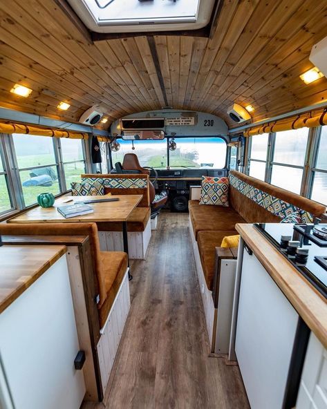 Skoolie | BusLife | VanLife on Instagram: “Tag @skoolieconversion + use #SkoolieConversion to be featured! 🚌 Have a question? @ mention the Owner/Photographer: @ontheroadwhale 🚎…” Schoolbus Homes, Skoolie Life, Bus Remodel, Adventure Vehicle, School Bus Tiny House, School Bus Camper, School Bus House, Converted School Bus, Converted Bus