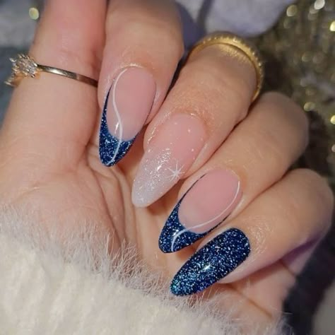 Nails Blue And Silver Glitter, Royal Blue Nails Designs Simple, Blue Nails Ideas Prom, Royal Blue Ombre Nails Glitter, Nails Acrylic Almond Dark Blue, Blue Prom Nails Coffin, Simple Blue And Silver Nails, Blue Prom Dress Nail Ideas, Graduation Nails Navy Blue