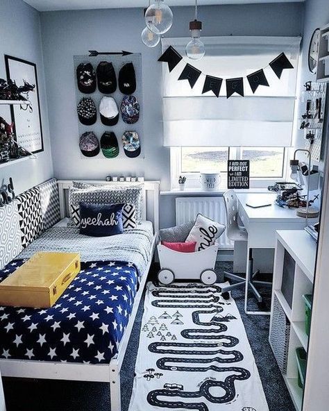 Simple Boys Room, Small Boys Room, Story Circle, Small Boys Bedrooms, Modern Boys Bedroom, Teenage Boy Room, Boys Room Design, Boys Bedroom Makeover, Boy Bedroom Design