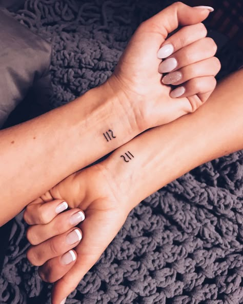 Best Friend Symbols, Best Friend Symbol Tattoo, 3 Best Friend Tattoos, Small Bff Tattoos, Small Best Friend Tattoos, Matching Bff Tattoos, Tattoos About Mom, Tattoos About Growth, Unique Tattoos Black Women