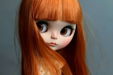 Blythe ✿✿✿ Redhead Blythe Doll, Red Hair With Bangs, Redhead Doll, Large Eyes, Copper Hair, Girly Images, Orange Hair, Ginger Hair, Blythe Doll