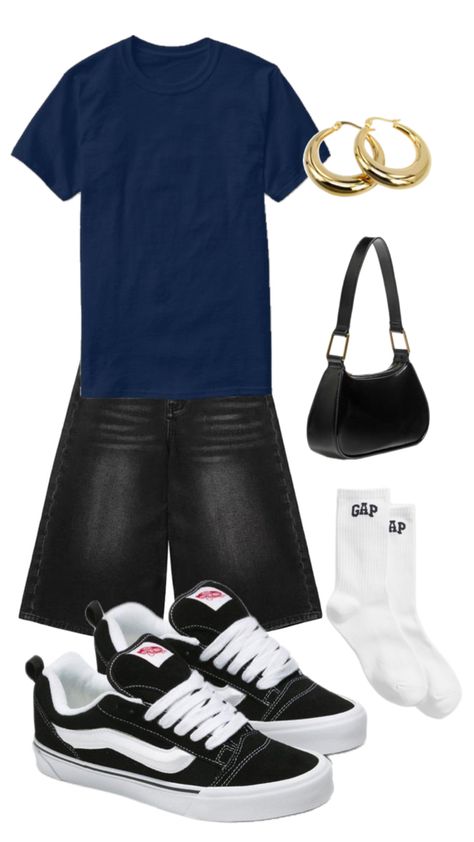 casual outfit for everyday wear Navy Blue Tee Outfit, Blue Tee Outfit, Jorts Outfit, Blue Tee, Tee Outfit, Outfit Casual, Casual Tee, Crew Socks, Gold Jewelry