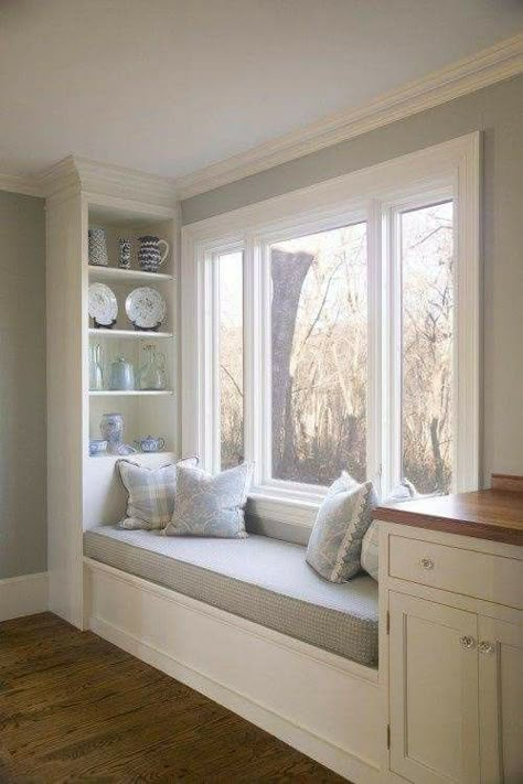 Bay Window In Dining Room, Window Bench Seat, Window Seat Kitchen, Bay Window Seat, Window Seat Design, Window Shelves, White Window, Window Benches, Bedroom Windows