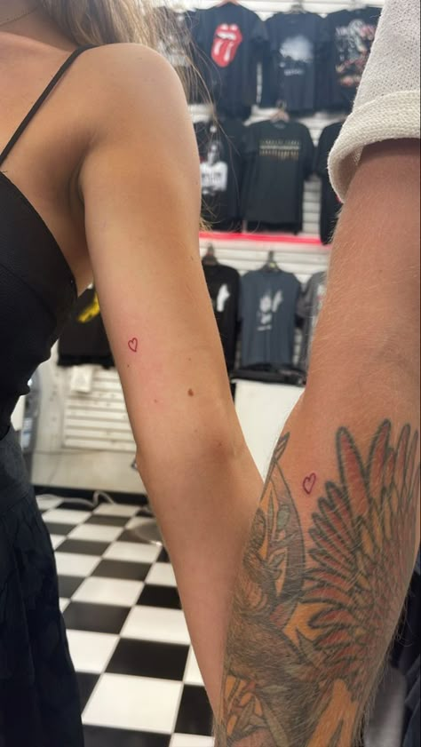 Kylie Heart Tattoo, Matching Red Heart Tattoos, Half Heart Matching Tattoos, Aesthetic Couples Tattoos, Minimal Matching Tattoos Couple Tat, Matching Heart Tattoos Couple, Subtle Relationship Tattoos, Minimal Tattoo Heart, Couple Minimal Tattoo