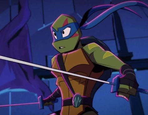 Rottmnt Leo Hoodie, Rottmnt Leo Phone Wallpaper, Leo Hamato Rottmnt, Leonardo Tmnt Rise, Rottmnt Leo With Hair, Leo Tmnt Rise, Leonardo Hamato 2018, Rottmnt Future Leo Reference, Leo Icon Rottmnt