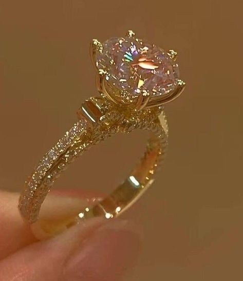 خواتم خطوبة, Cute Promise Rings, Pretty Engagement Rings, Dream Wedding Ring, Matching Wedding Rings, Cute Engagement Rings, Future Engagement Rings, Dream Engagement Rings, Beautiful Engagement Rings