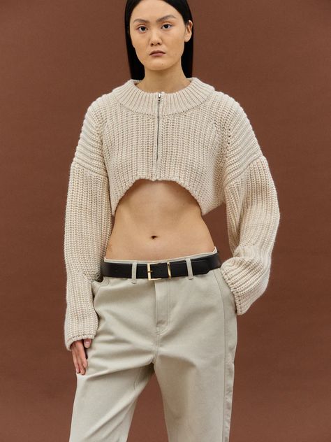 Knitwear – SourceUnknown Knitwear Trends, Winter 22, Wide Sleeves, Zip Sweater, Short Tops, Latest Fashion Trends, Ribbed Knit, Shirts Tops, Overalls