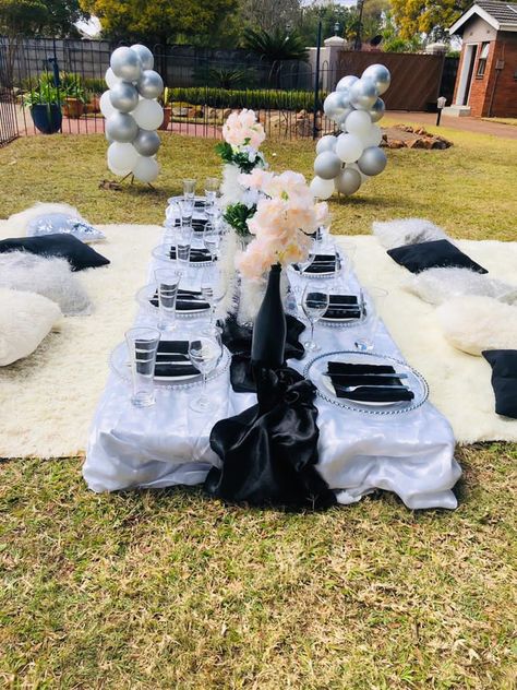 Black and white picnic setup, 
Picnic, birthday Black And White Picnic Table, Black Luxury Picnic, Black And White Picnic Decor, Picnic Setup Ideas, Goth Picnic, Black And White Picnic, Black Picnic, Anniversary Picnic, Chinese Night