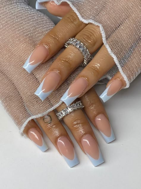 Baby Blue Acrylic Nails, Blue Prom Nails, Blue And White Nails, Blue Coffin Nails, Nagellack Trends, Baby Blue Nails, Formal Nails, Blue Acrylic Nails, French Tip Acrylic Nails