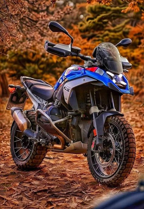 Bmw Adventure Bike, Hayabusa Motorcycle, Adventure Bike Motorcycles, Bmw Touring, Bmw R1200rt, Bmw Scrambler, Bmw S1000rr, Bmw Motorcycles, Adventure Motorcycling